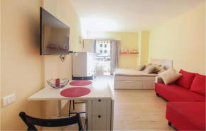Nice apartment in Puerto de la Cruz with Outdoor swimming pool
